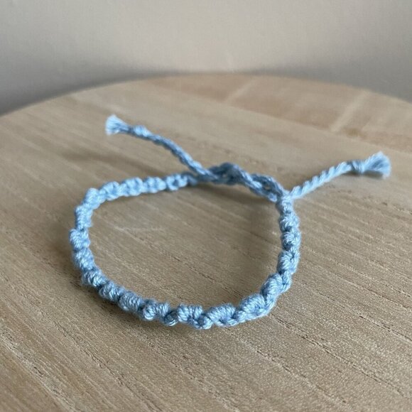 Zephyr Bracelet, anklet, trendy, comfortable, tie, embroidery thread, woven, gif - Picture 1 of 1
